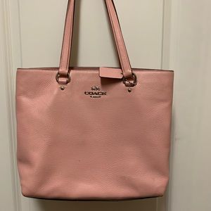 Light Pink Coach tote, good used condition